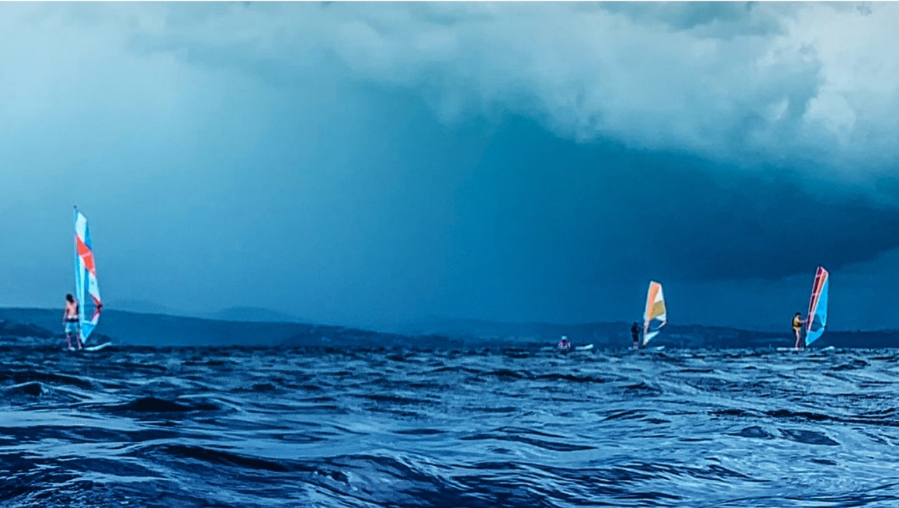 Supporting | Omida Sea And Air S.A.